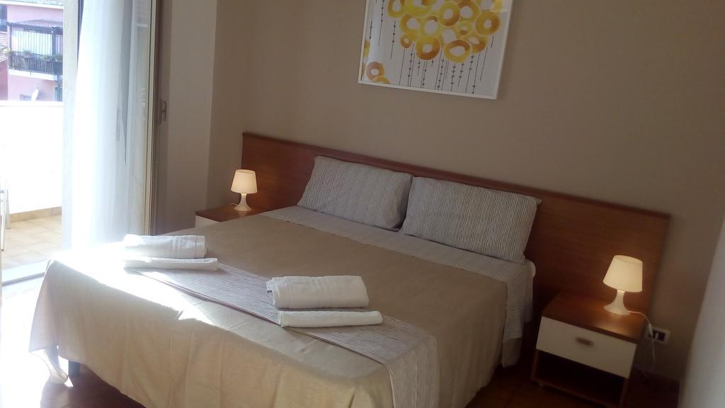 B&B Mimosa ジャルディーニ・ナクソス エクステリア 写真